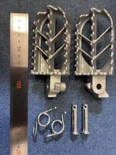 オフロードバイク用 ステップ　左右セット