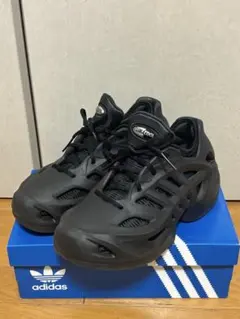27.0cm adidas INTIMIDATION HAL STUDIOS - メルカリ