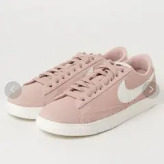 【美品】NIKE ナイキ　スニーカー 【AA3962-605】 コーラル