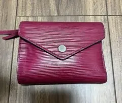 ルイヴィトン エピ ポルトフォイユ ヴィクトリーヌ コンパクト 三つ折り財布