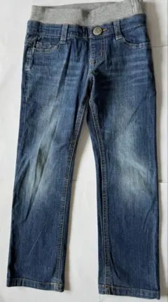 Item thumbnail for item 2282b063-7884-44b5-bd20-f3c4c52bab26