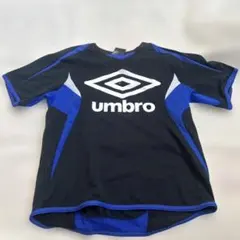 umbro 黒青シャツ ロゴ入り　キッズ130センチ