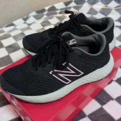 New Balance 420 ブラック/グレー スニーカー