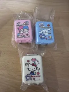 サンリオ　ミニキャリーケースチャーム　ガチャ