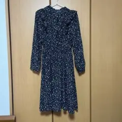 Honeys 紺色 花柄ワンピース