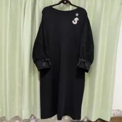 【試着のみ】カットレース付きワンピース　ジャージチュニック　パールつきワンピース