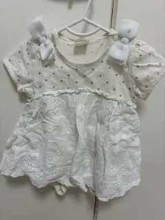 美品　ドット柄リボン付きロンパース　petit main 70㎝