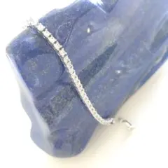 Item thumbnail for item a6ef8e8e-91c8-4d95-9b7b-e28c6d8d4a5e