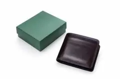 【新品未使用】CORBO 二つ折り財布／ブラウンレザー／ギフトボックス付のサムネイル