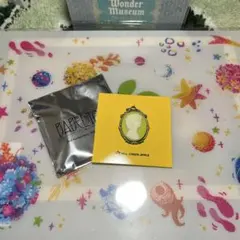 Mrs. GREEN APPLE カメオデザインピンバッジ