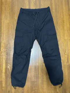 【美品】H&M ブラック カーゴパンツ Mのサムネイル