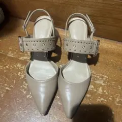 CHARLES&KEITH パンプス スタッズ スリングバックヒール ベージュ