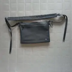 MILESTO サコッシュ ブラックのサムネイル
