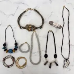 昭和レトロ　ヴィンテージ アクセサリー セット まとめ売り　バングル　ネックレス