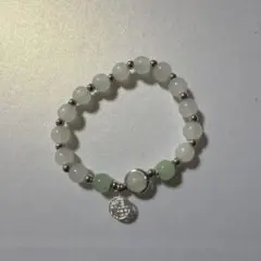 ホワイトグリーンビーズブレスレット