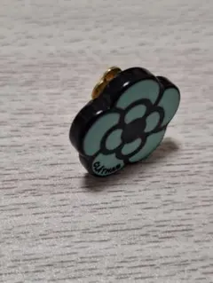 CLATHAS 花形 イヤリング ミントグリーン　1個