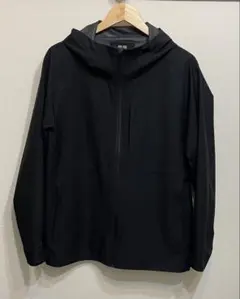 UNIQLO ブロックテックパーカー ブラック