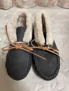 モコモコファー付ムートンブーツ　チャコールグレー