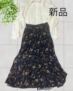 花柄 フレアスカート ネイビー 新品　S