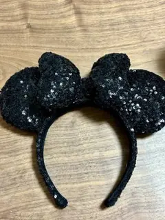 カチューシャ　ディズニーランド シー　ミニー 黒　ブラック　スパンコール