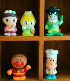 アンパンマン　ソフビ　おだんごちゃん　つぼみちゃん　ナガネギマン等　5体　指人形