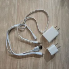 LightningケーブルとUSB充電器セット