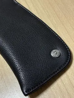 新品 クロムハーツ レザー メガネケース ホースシュー シルバーボタンのサムネイル