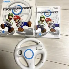任天堂　マリオカートWii ソフト＋ハンドルセット