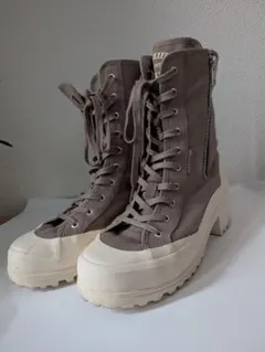 ハイカットスニーカー ブーツ