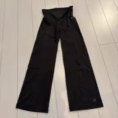 新品　ニューバランス　ストレッチパンツ　日本製　ヨガ　トレーニング　フレアパンツ