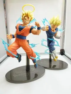 【値下中】ドラゴンボールZ ドッカンバトル 超サイヤ人2孫悟空 魔人ベジータ
