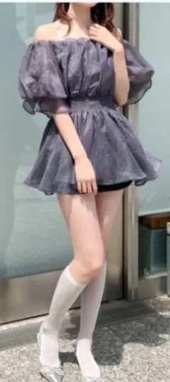 NOMAE シアーオフショルチュニックブラウス　シアートップスのサムネイル