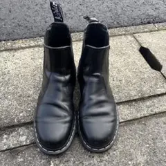 Dr. Martensのサイドゴアブーツ(ホワイトステッチ)26センチ