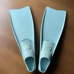 Item thumbnail for item 4d71bfde-6e08-4450-8a43-876d050e9b2a