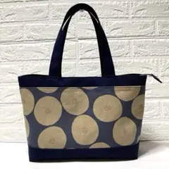 ファスナー開閉　トートバッグ　11号帆布　　あんぱん柄　A4サイズ　ハンドメイド