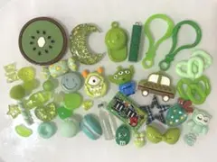 デコパーツ まとめ売り アソート 緑