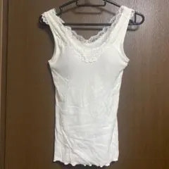 GU カップ付きタンクトップ