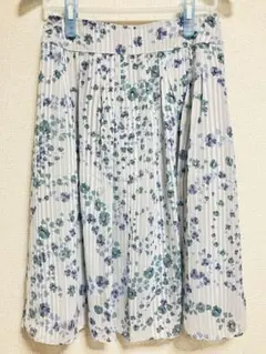 【美品】Aylesbury　アリスバーリー　グレーストライプ&花柄フレアスカート