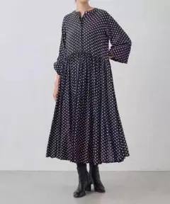 極美品　ビアズリー　ブークレワンピース　ネイビー　ジャンスカ BEARDSLEY（ビアズリー）の「ブークレワンピース（ワンピース