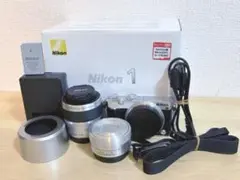 【プロ査定済・訳あり】Nikon1J5 ダブルズームキットシルバー【付属品あり】