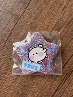 TRUZ 星型　缶バッチ