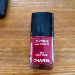 CHANEL LE VERNIS 155 ROUGEのサムネイル
