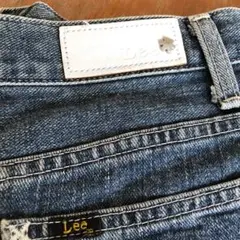 Ｌｅｅデニムスカート　Ｍサイズ　ダメージ加工のサムネイル
