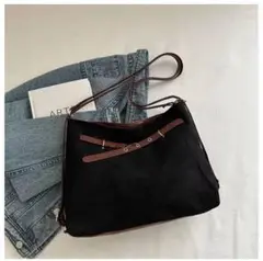 ショルダーバッグ 2WAY リュック 肩掛け ショルダー ブラック 軽量