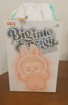 ラブブ big into energy キャラクターグッズ