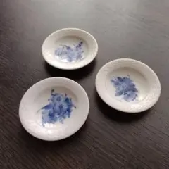 ロイヤルコペンハーゲンの 小皿2枚　廃盤品 Amazon｜ROYAL COPENHAGEN(ロイヤルコペンハーゲン) 小皿 ミニ