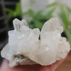 極上・パイライト共生】ペルー産 水晶 クラスター 原石 859g 結晶