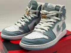 NIKE WMNS AIR JORDAN 1 RETRO HI OG