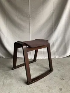スツール