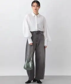 【新品・未使用】apart by lowrys カーブデニム